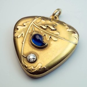 antique Art Nouveau gold sapphire diamond locket pendant