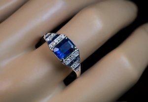 Art Deco vintage sapphire diamond platinum ring