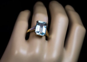 vintage aquamarine ring