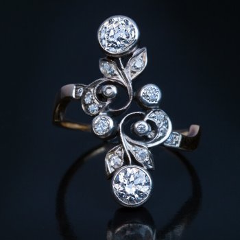 Art Nouveau diamond floral ring