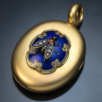 Antique Victorian 1800s gold enamel diamond locket pendant