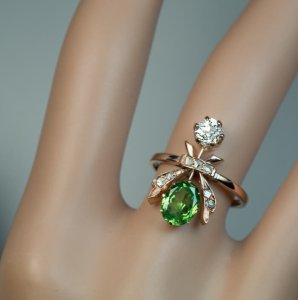 Art Nouveau antique demantoid and diamond gold ring