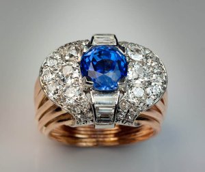 5 carat unheated Ceylon sapphire ring