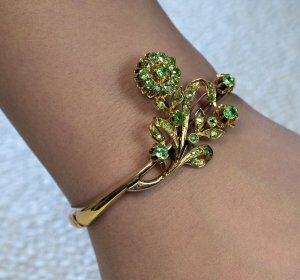 Art Nouveau jewelry