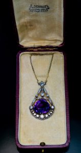 Antique Siberian amethyst necklace