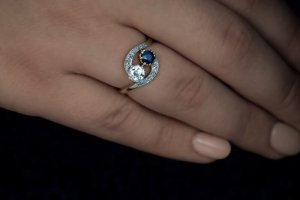 vintage crossover engagement rings