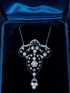 Edwardian jewelry - antique diamond pearl necklace