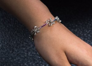 vintage bow bracelet