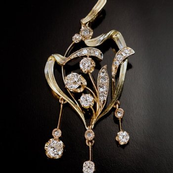 Art Nouveau diamond gold pendant