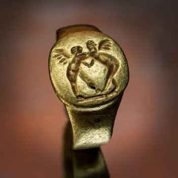 ancient Greek gold ring