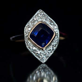 Art Deco vintage sapphire diamond engagement ring