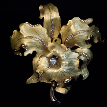gold orchard brooch