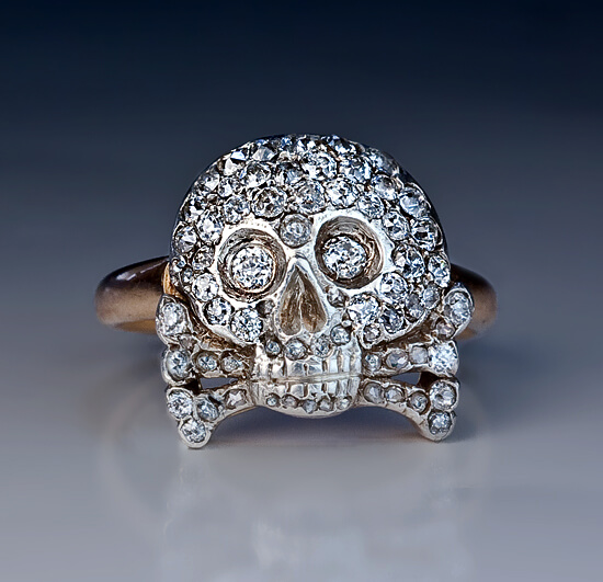 Divine Art Jewellery - #skull #crossbones #bones #danger #gothic #rings  #matching #couple #wedding #engagement #freeshipping #gunmetal  #sterlingsilver #silver #usa #uk #germany #couplegoals #coupleringsilver |  Facebook