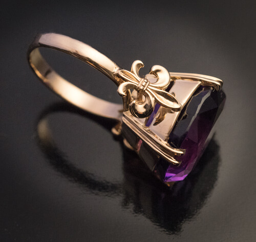 Vintage Ceylon Sapphire Ring — Kate McCoy Jewellery