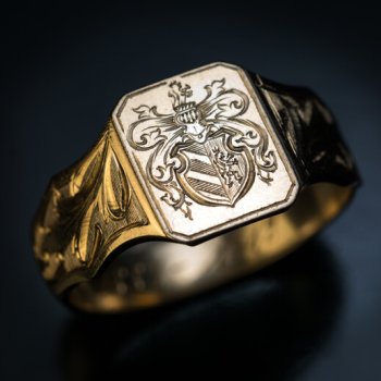 antique gold signet ring