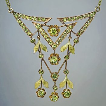 Art Nouveau necklace