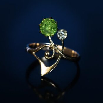 Art Nouveau jewelry - Russian demantoid ring