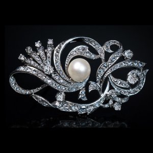 vintage diamond and pearl brooch