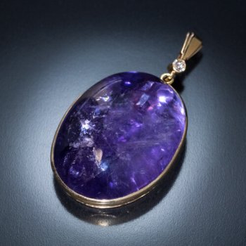 cabochon amethyst