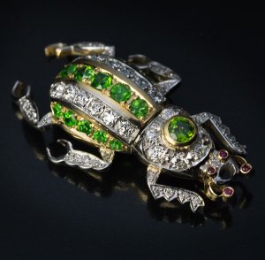 demantoid garnet beetle pin