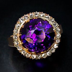 Siberian amethyst ring