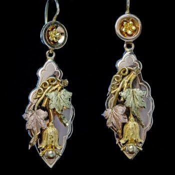 Victorian antique gold earrings