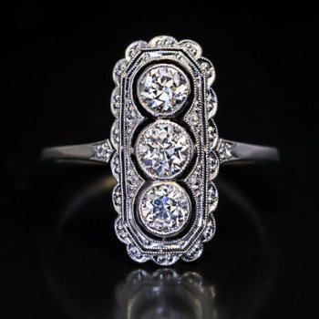 antique Edwardian diamond platinum engagement ring