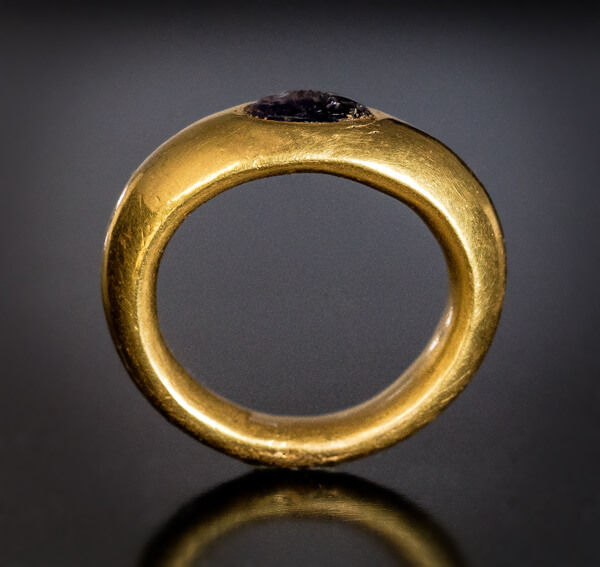ancient roman rings