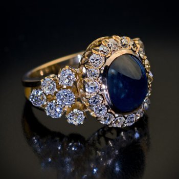 antique 5 carat cabochon sapphire diamond ring