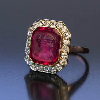 Art Deco vintage cameo ring