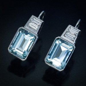 vintage Art Deco aquamarine and diamond earrings