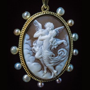 antique shell cameo pendant Cupid and Psyche