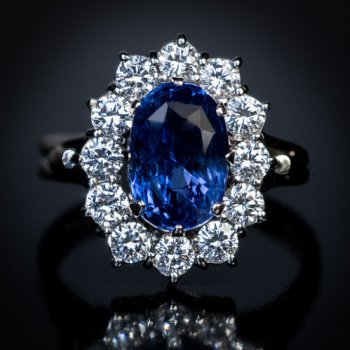 vintage sapphire and diamond engagement ring