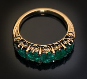 Victorian emerald ring