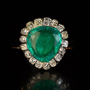 antique Georgian emerald and diamond heart shaped ring