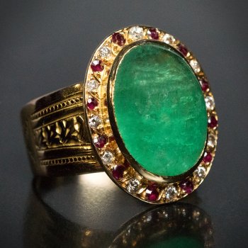 vintage French cabochon cut emerald ring