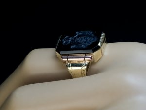 onyx signet ring