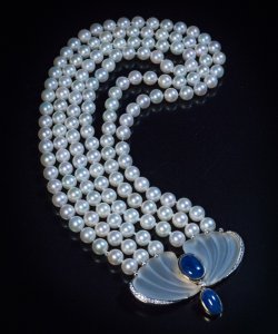 Art Deco pearl necklace