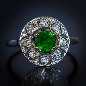 vintage Art Deco demantoid and diamond ring
