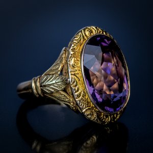 antique Victorian amethyst chased gold unisex ring