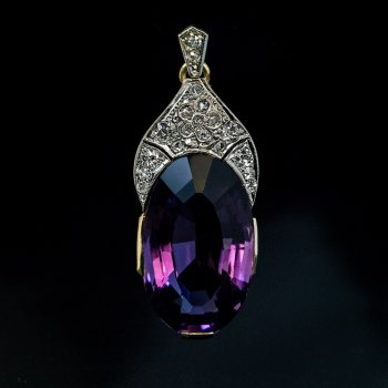 Art Deco jewelry - amethyst and diamond necklace