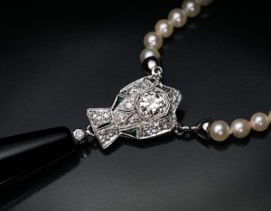 Art Deco vintage necklace