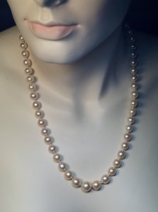 vintage pearl necklace