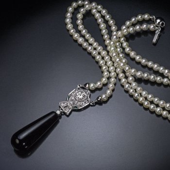 Art Deco pearl platinum diamond onyx necklace