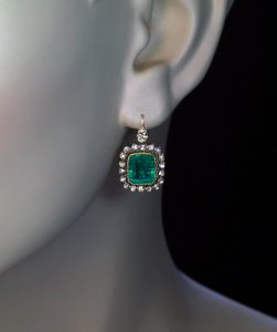 Antique emerald and diamond earrings