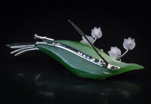 vintage brooch pin