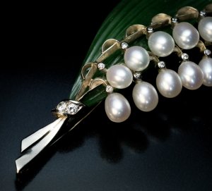 vintage lily of the valley brooch