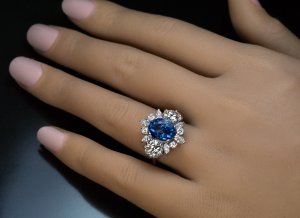 Vintage sapphire and diamond ring
