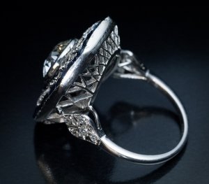 vintage platinum ring