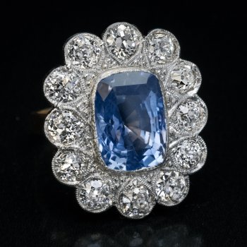 Antique sapphire and diamond ring